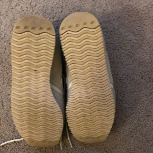 New Balance sneakers - Picture 4 of 5